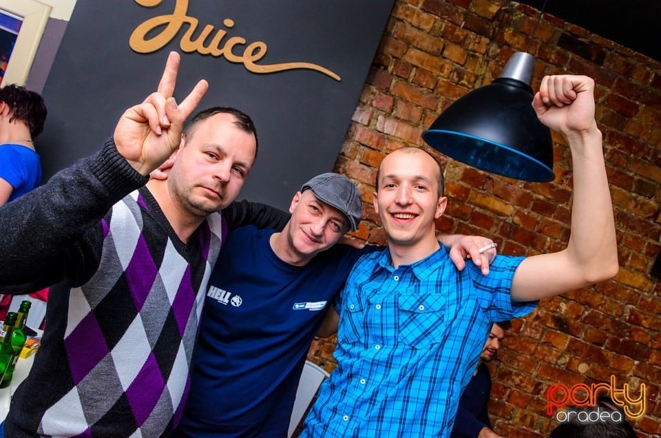 Voie bună în Juice, Juice