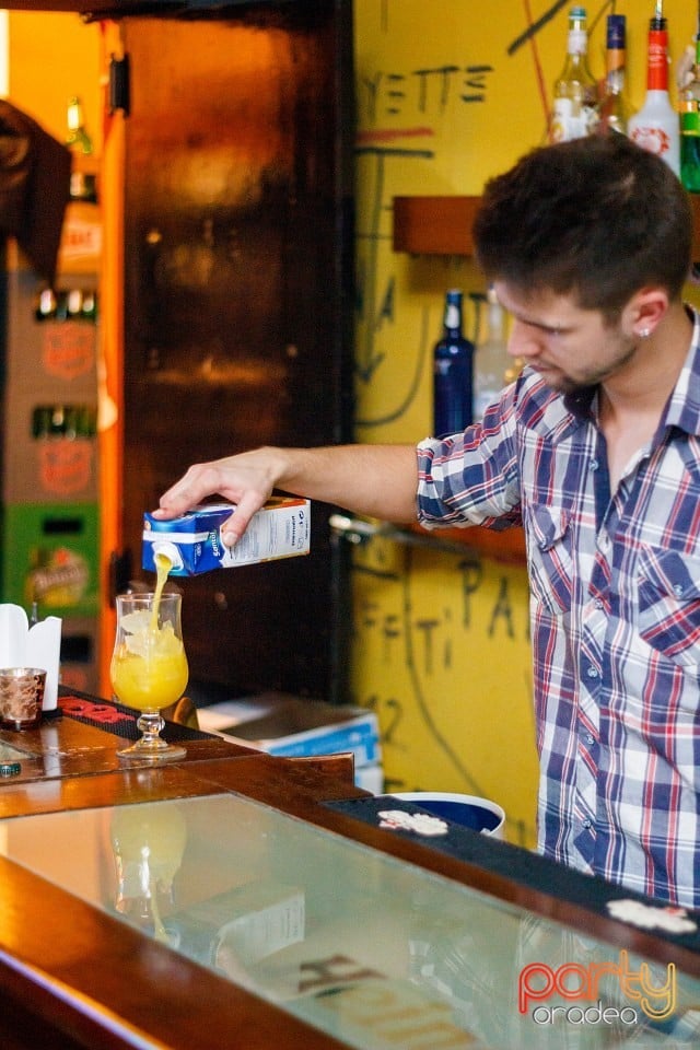 Voie bună în Juice, Juice