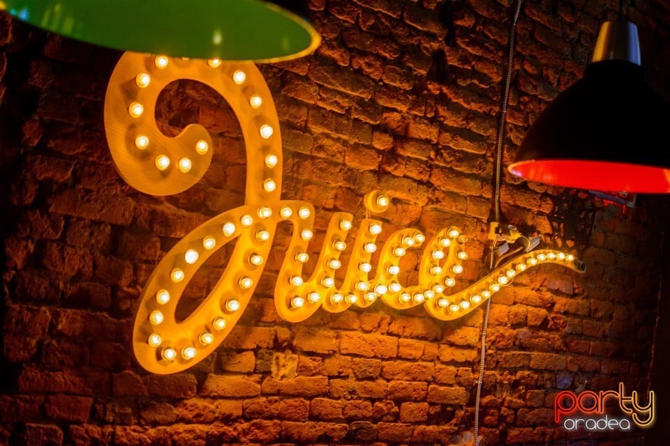 Voie bună la Juice, Juice
