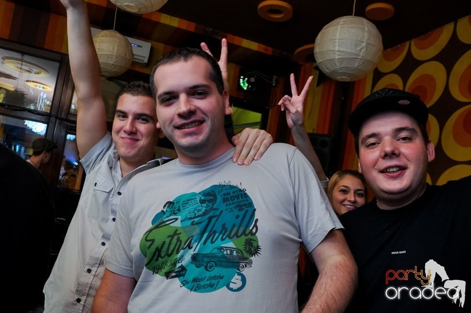 Weekend-ul petrecerilor continuă în Juice, Juice