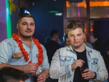 White vs Caveman