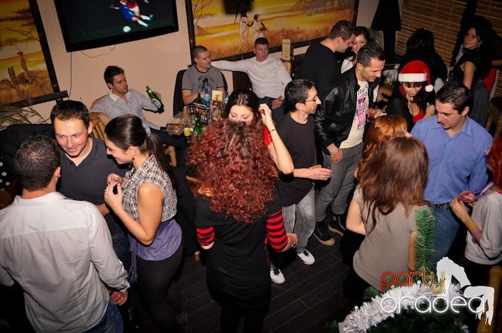 Zulu Fashion Santa Party, Zulu Caffe