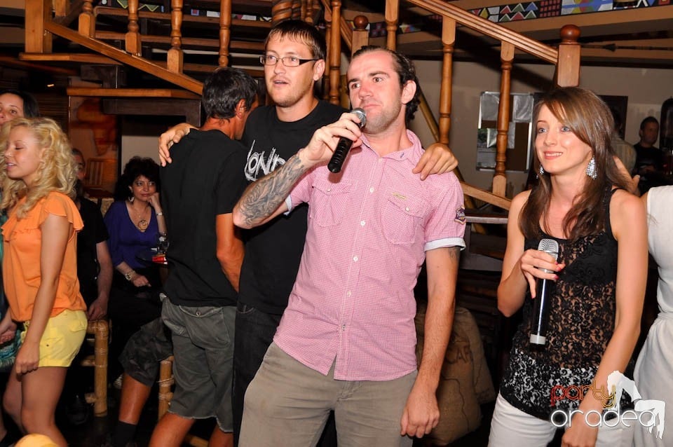 Zulu Karaoke Night, Zulu Caffe