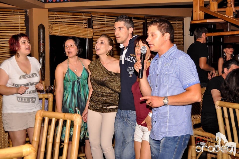 Zulu Karaoke Night, Zulu Caffe