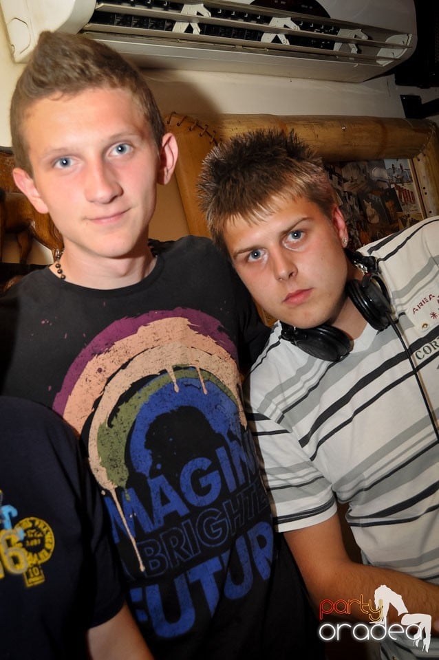 Zulu Nation Party, Zulu Caffe