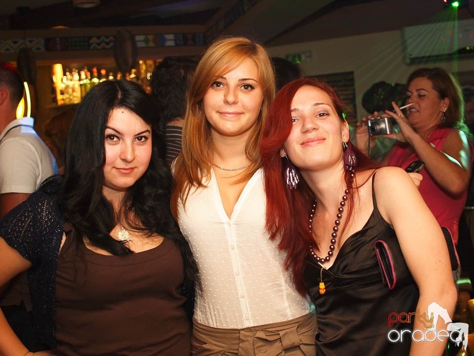 Zulu Saturday Night Party, Zulu Caffe