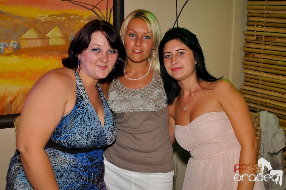 Zulu Saturday Night Party, Zulu Caffe