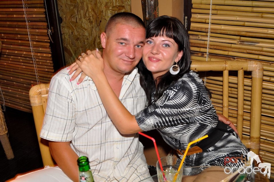 Zulu Saturday Night Party, Zulu Caffe