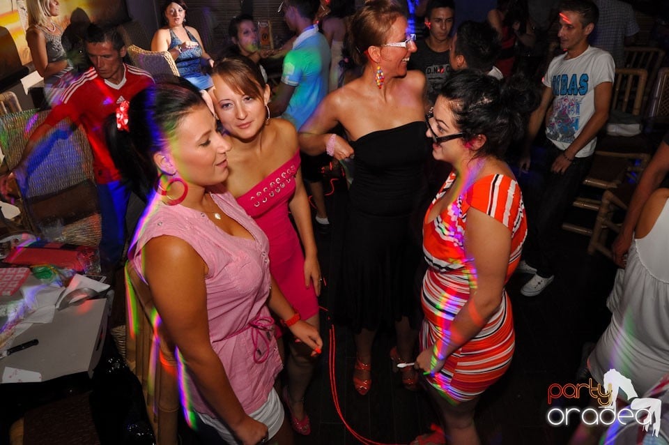 Zulu Saturday Night Party, Zulu Caffe