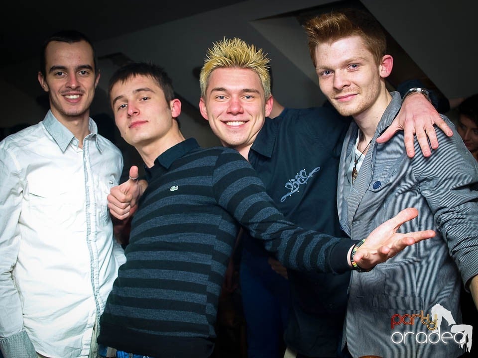 Zulu Saturday Night Party, Zulu Caffe