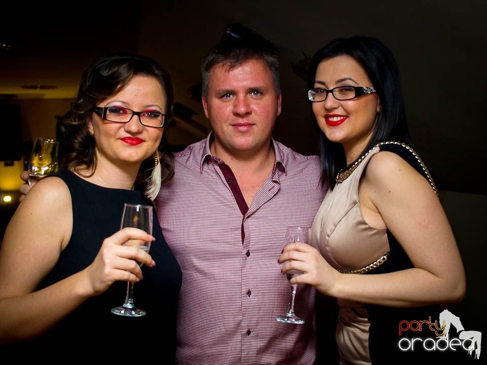 Zulu Saturday Night Party, Zulu Caffe