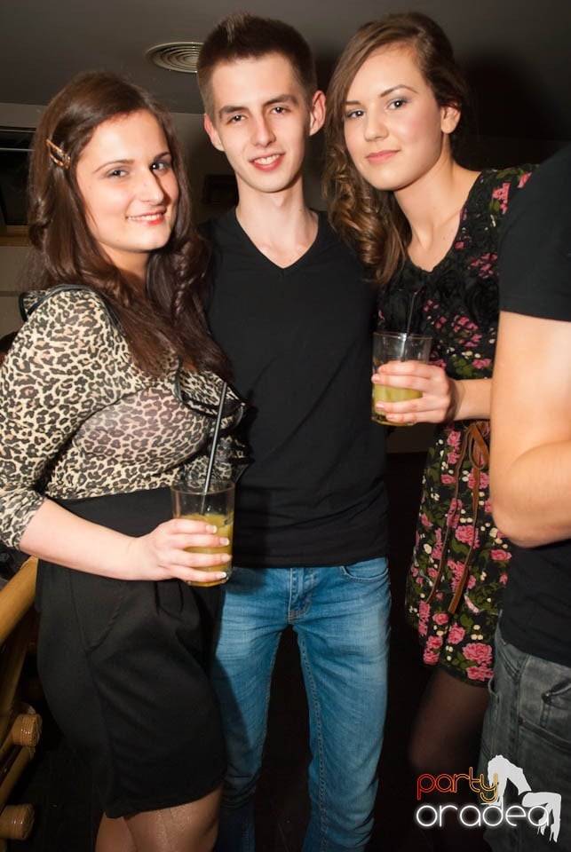 Zulu Saturday Night Party, Zulu Caffe