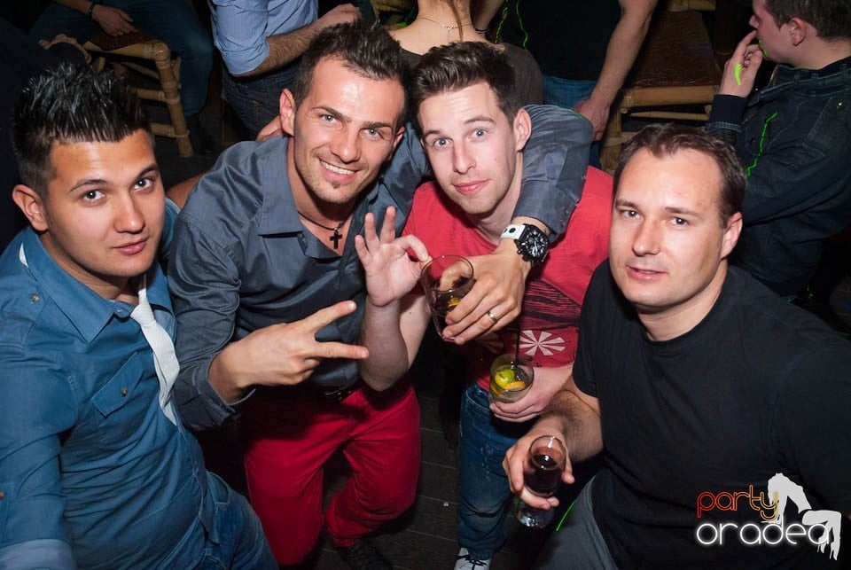 Zulu Saturday Night Party, Zulu Caffe
