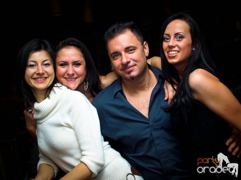 Zulu Saturday Night Party, Zulu Caffe